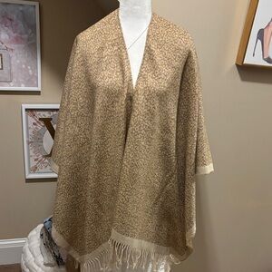 V. FRAAS Tan Patterned Shawl